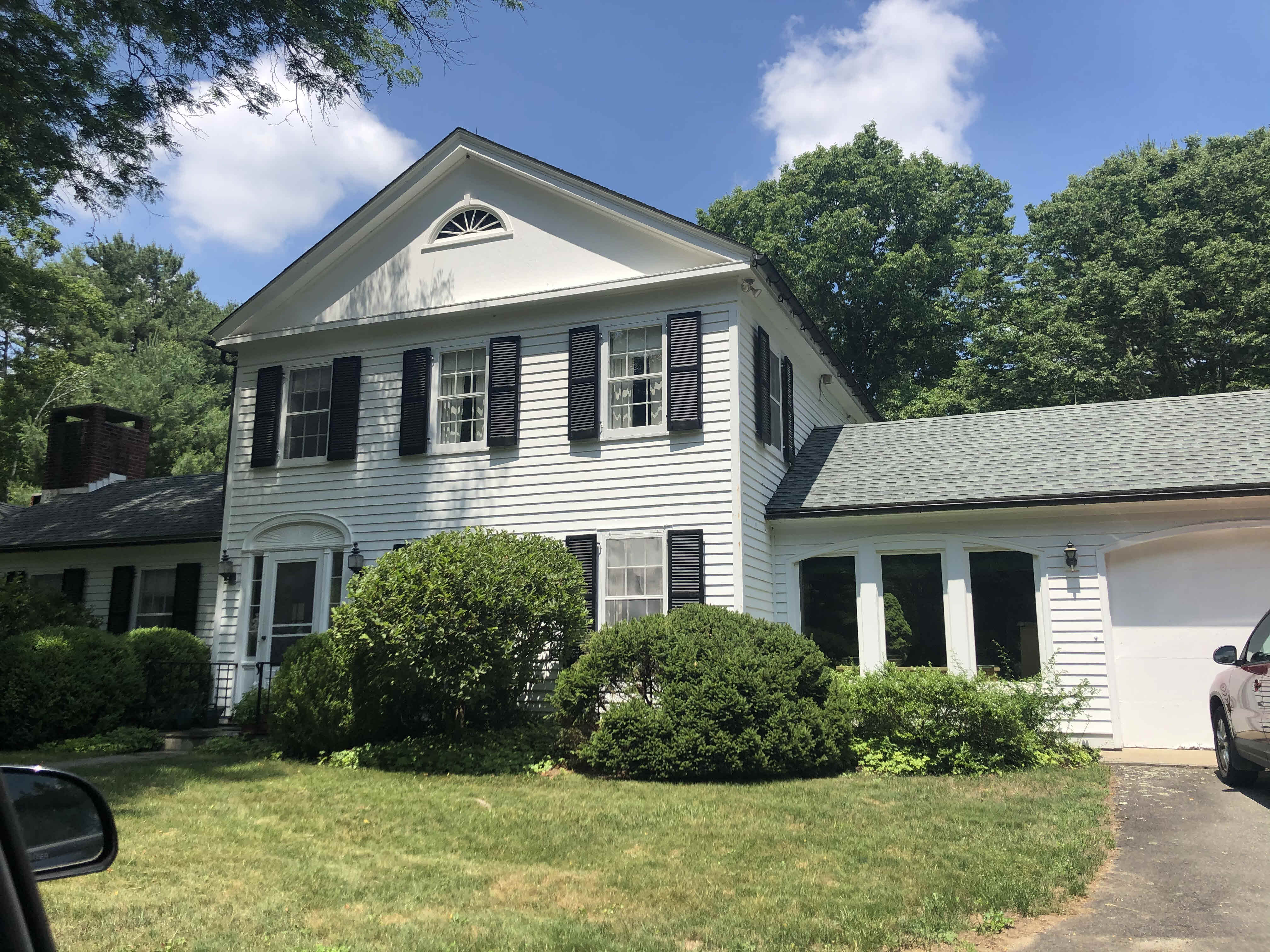 Building photograph for 202 WELLS HILL ROAD